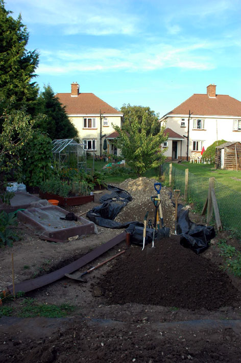 Mounds of subsoil sept 2005